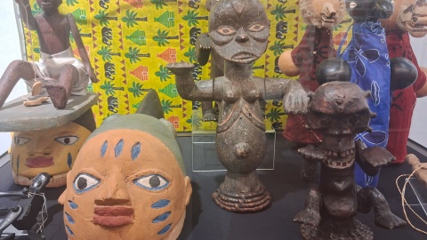Muzeum Podróżników im. Tony’ego Halika zaprasza na wystawę lalek teatralnych pochodzących z różnych regionów Afryki Zachodniej i Środkowej/fot. Iwona Muszytowska-Rzeszotek