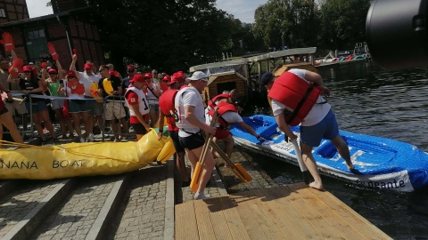 Zbudowali łodzie z plastikowych butelek i się ścigali. Ster na Bydgoszcz w pełni/fot. Monika Siwak
