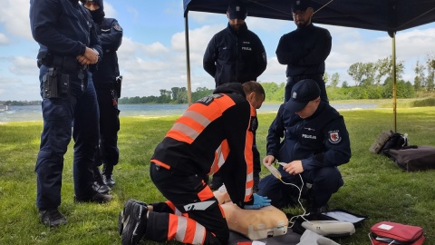 Policjanci z regionu ćwiczyli ratowanie tonących/fot. Policja Kujawsko-Pomorska