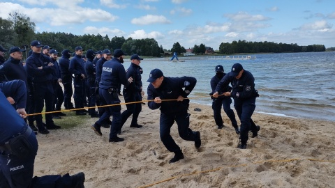 Policjanci z regionu ćwiczyli ratowanie tonących/fot. Policja Kujawsko-Pomorska