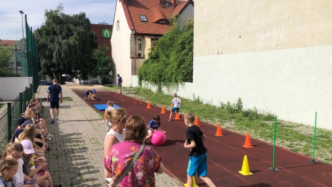 Wakacyjna „Liga superbohaterów” w Szkole Podstawowej nr 31 w Bydgoszczy/fot. Jarosław Wieprzycki