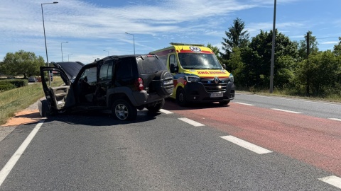 Zderzenie ciężarówki osobówki w Prądocinie/ Fot. policja