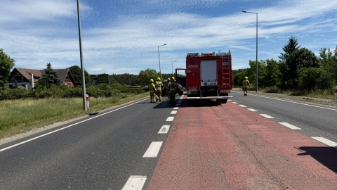 Zderzenie ciężarówki osobówki w Prądocinie/ Fot. policja