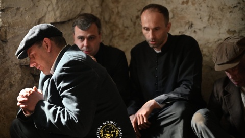 Kadry z planu zdjęciowego do filmu pt. „Medalik”/fot. Fundacja Ocalić-Pamięć