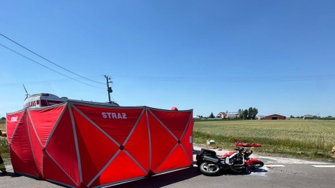 Śmiertelny wypadek motocyklisty pod Radziejowem/fot. KM PSP Radziejów