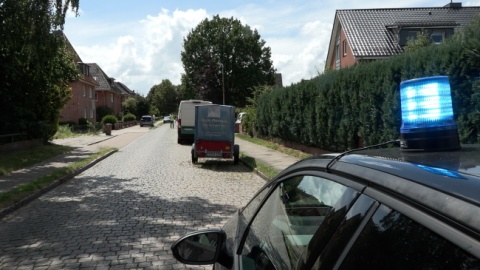 Według informacji policji wszyscy zabici - cztery kobiety i mężczyzna - to osoby dorosłe/ Fot. PAP/EPA/Fabian Hoefig