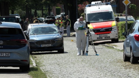 Według informacji policji wszyscy zabici - cztery kobiety i mężczyzna - to osoby dorosłe/ Fot. PAP/EPA/Fabian Hoefig