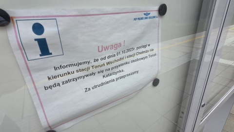 Przejście dla pieszych łączące osiedle JAR ze stacją Toruń Katarzynka jest rozwiązaniem tymczasowym/fot. Mariusz Luda