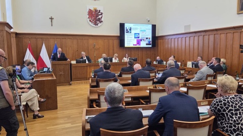 Nadzwyczajna sesja sejmiku województwa kujawsko-pomorskiego/fot. Mariusz Luda