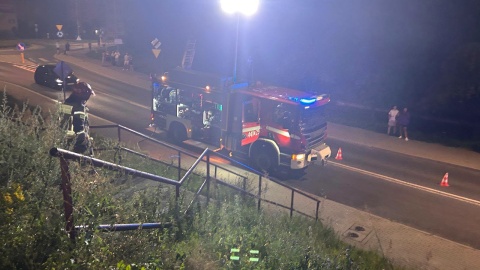 Nocna akcja w Grudziądzu. Strażacy walczyli z pożarem dachu/ Fot. KM PSP w Grudziądzu
