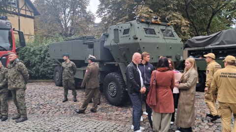 Na Wyspie Młyńskiej odbył się piknik z okazji święta 8. K-PBOT. /fot. Damian Klich