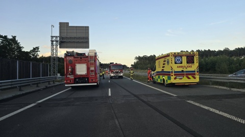 Wypadek dwóch aut osobowych na drodze ekspresowej S5. /fot. OSP Wtelno