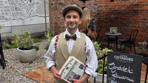 Niezwykłe przedwojenne „Retro Atelier u Jacobich” przeniosło mieszkańców Torunia i turystów w lata 20. i 30. ubiegłego wieku/fot. Mariusz Luda