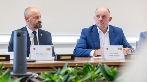 Obwodnica Pakości coraz bliżej. Podpisano porozumienie/fot. Szymon Zdziebło/tarantoga.pl dla UMWKP