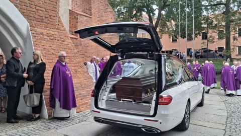 Ostatnie pożegnanie księdza Stanisława Kotowskiego/fot. Agata Raczek