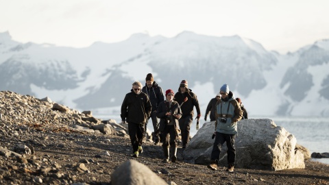 Tomasz Organek wraz zespołem i naukowcami UMK wybrali się na Spitsbergen. /fot. Alina Kondrat