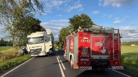 Zderzenie ciężarówki i auta osobowego we Wrockach/fot. KM PSP Golub-Dobrzyń