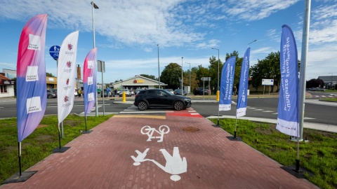 Nowe rondo w Barcinie otwarte/fot. Tomasz Czachorowski/eventphoto.com.pl dla UMWKP
