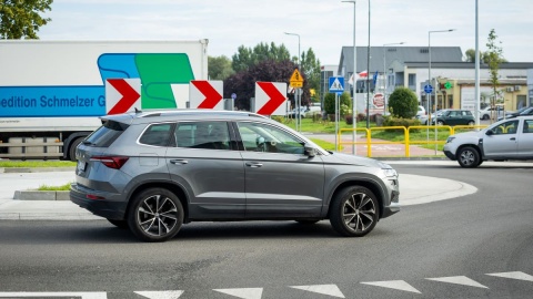 Nowe rondo w Barcinie otwarte/fot. Tomasz Czachorowski/eventphoto.com.pl dla UMWKP
