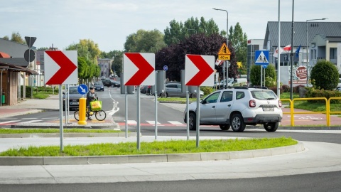 Nowe rondo w Barcinie otwarte/fot. Tomasz Czachorowski/eventphoto.com.pl dla UMWKP