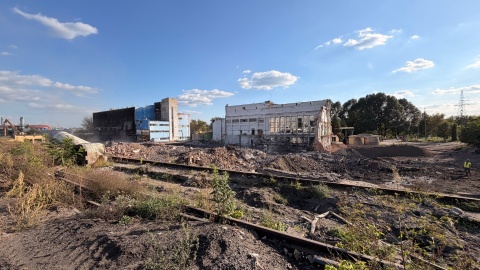 Tyle zostało po 100-metrowym kominie Elektrociepłowni Bydgoszcz. /fot. Natasza Trzebuchowska