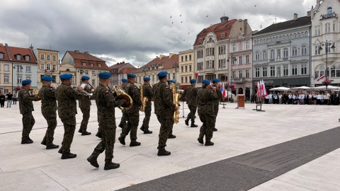 W sercu Bydgoszczy odbył się uroczysty apel połączony z obchodami „Dnia Sybiraka"/fot. Natasza Trzebuchowska