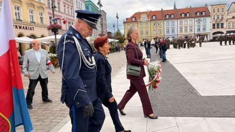 W sercu Bydgoszczy odbył się uroczysty apel połączony z obchodami „Dnia Sybiraka"/fot. Natasza Trzebuchowska