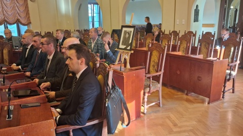Zdjęcie zmarłej radnej Katarzyny Zaczek na sesji Rady Miasta Bydgoszczy/fot. Damian Klich