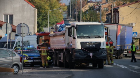 Ciężarówka potrąciła kobietę na pasach w Brześciu Kujawskim na DK 62/fot. Włocławek112Info
