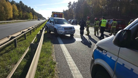 W Stryszku dwie osobówki zderzyły się na trasie z Bydgoszczy do Inowrocławia. /fot. Heron15 Pomoc Drogowa Bydgoszcz 24h Andruszczenko Krystian