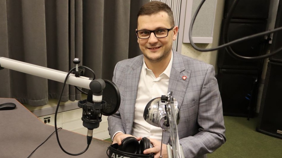 Agregaty na wszelki wypadek, a będą też dwa parkingi w roli schronów