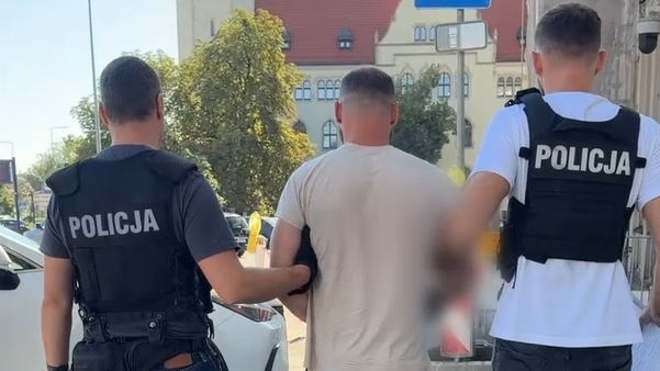 36-latek dokonał rozboju na seniorce w Bydgoszczy. Grozi mu do 15 lat więzienia [wideo]