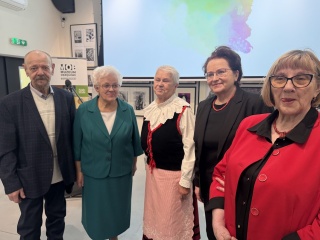 Twórcy ludowi z regionu uhonorowani medalami Gloria Artis. Miód na serce wsiowej kobiety