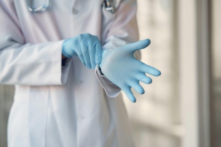 Prawdę i mity o zakażeniu HIV poznali nauczyciele. Mają przekazywać informacje uczniom
