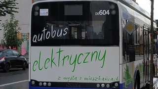 Pięć nowych autobusów elektrycznych będzie jeździło po ulicach Inowrocławia