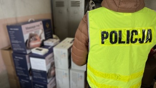 Ogólnopolska szajka naciągaczy rozbita. W akcji brali udział policjanci z Bydgoszczy [zdjęcia, wideo]