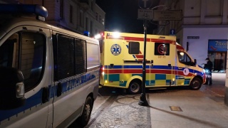 Tragiczny wypadek w Bydgoszczy. Nie żyje mężczyzna, który wypadł z okna na ul. Batorego