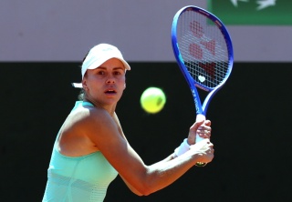 Magda Linette po zwycięstwie nad Ostapenko zagra w trzeciej rundzie z Igą Świątek