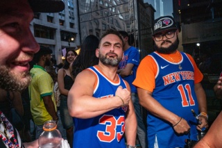 Knicks wrócili na tron po 53 latach Historyczny tytuł Jeremyego Sochana