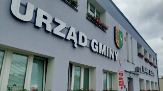 Konflikt między rodzicami i dyrektorem szkoły w Łochowie. Posypały się skargi