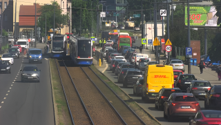 Tramwaj wykoleił się przy ul. Jagiellońskiej. Są utrudnienia i zmiany w kursach [aktualizacja]