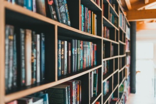 Dwie osiedlowe biblioteki w Bydgoszczy mają zostać zlikwidowane. Czytelnicy są przeciw