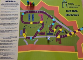 Żołnierz chce wyjść na przepustkę i zjeść sznekę. Tak zaczyna się grudziądzka planszówka