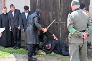 Jest zwiastun filmu dokumentalnego, który upamiętni zamordowanych kapłanów z Borów Tucholskich [zdjęcia i wideo]