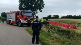 Cztery osoby zgięły w wypadku samochodowym w Postolinie na Pomorzu