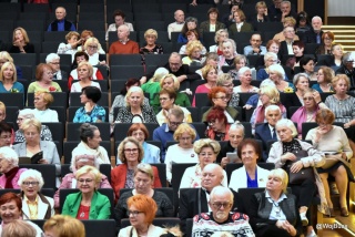 W Toruniu młodzi i seniorzy dyskutują o demokracji w ramach międzynarodowego projektu