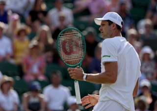 Wimbledon 2026: Bolesny koniec Hurkacza. Uraz przekreślił marzenia o ćwierćfinale