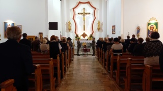 Służyła w Armii Krajowej, brała udział w Powstaniu Warszawskim. Urszula Tauer Ala spoczęła na bydgoskim cmentarzu