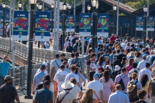 US Open 2026: Dwa sety, dwa tie-breaki. Świątek gra dalej w Nowym Jorku