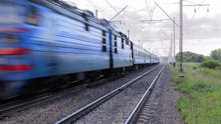 Ukraina: Rosyjski dron uderzył w pociąg relacji Kijów-Warszawa. Kilometr od granicy z Polską